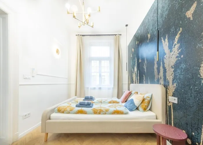 Sass Glamour Next To St Stephen Basilica S1 Apartment Budapest